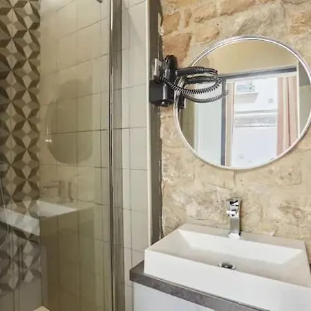 Apartment Studio Elegant Pres De Republique Et Marais - 2p Paris